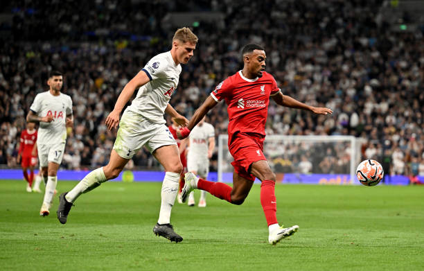 也成为球迷 也成为球迷